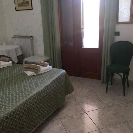 B&B Garzia Marinella  Exteriör bild